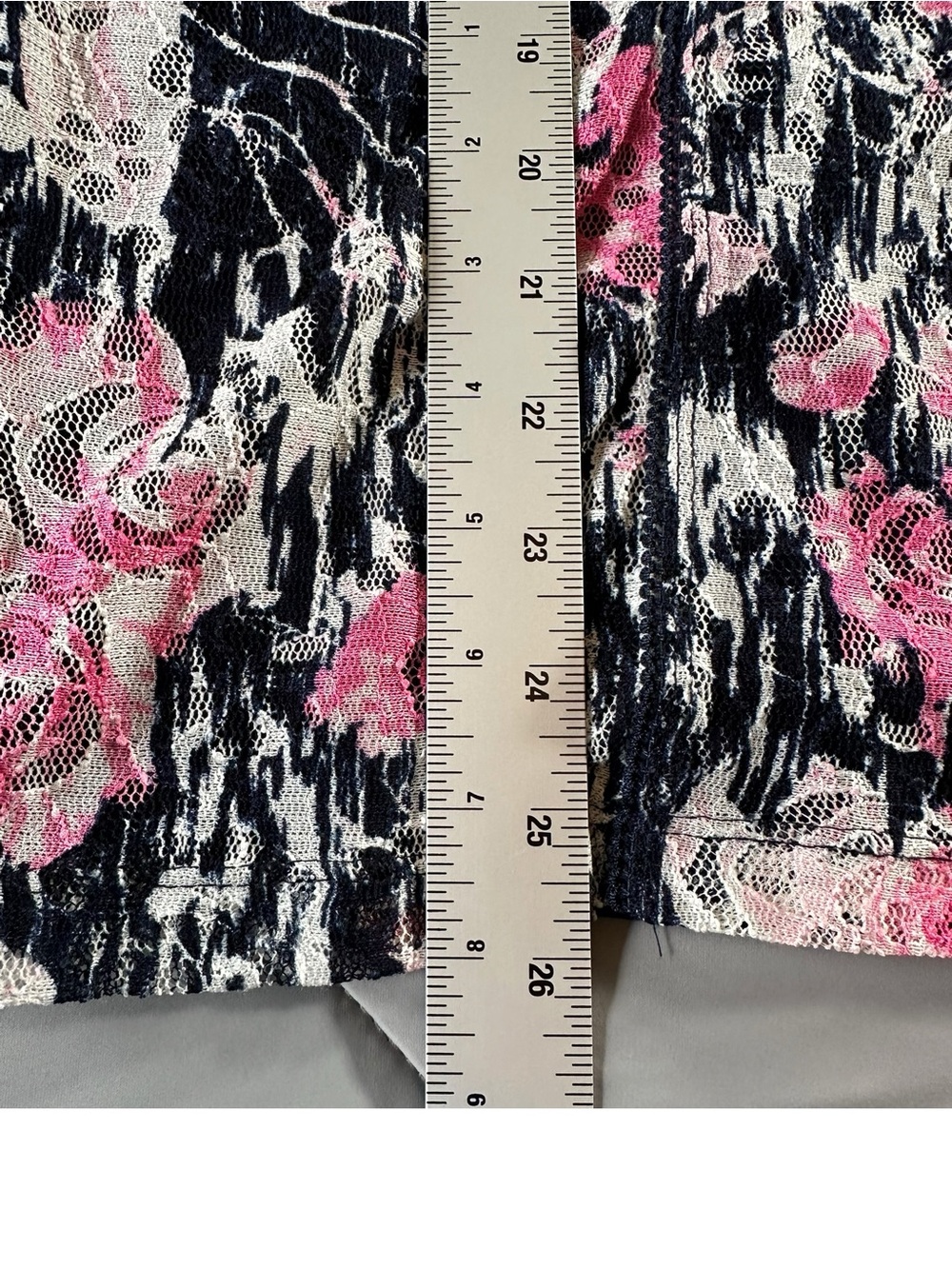 CJ Banks Black Top with Pink Floral Print 1X - Picture 7 of 12
